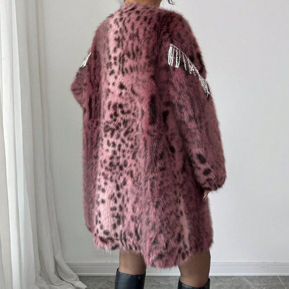 Elegant Women's Pink Faux Fur Leopard Print Coat - Picture 2 of 8